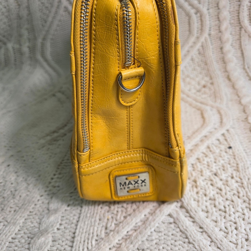 Maxx New York Large Shoulder Bag Bright Yellow‎ Faux Leather Leopard Lining - Picture 11 of 13